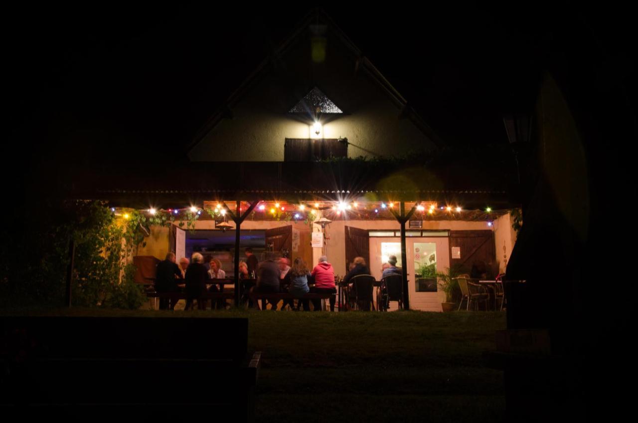Stacaravan 6 Persoons - Camping Le Soustran Neuvic  ภายนอก รูปภาพ